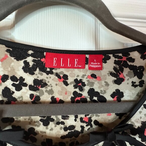 Elle Large Abstract Animal Floral Jersey Knit Cap Sleeve Keyhole Bow Accent Top - Picture 5 of 9